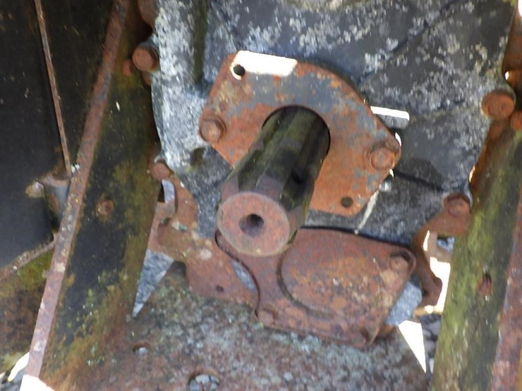 john-deere-4600-image-8