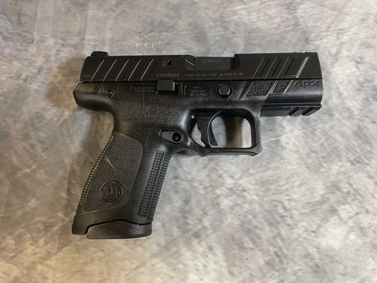 #10282-•-beretta-apx-a1-compact-9mm-luger-pistol,-sn:-a288892x-image-1