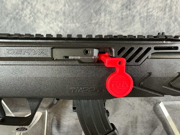 #10338-•-rock-island-arms-22-lr-semi-auto-rifle,-sn:-tg970-22a114498-image-13