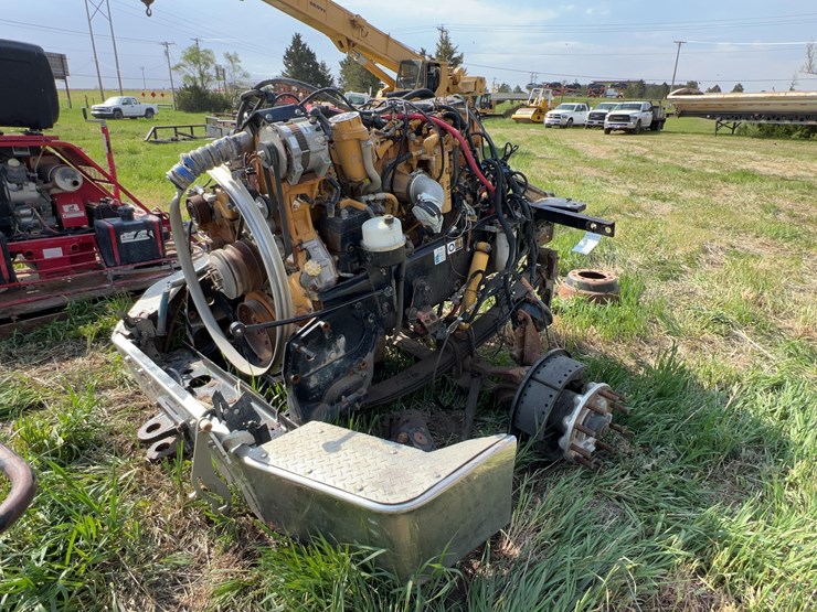 2008-caterpillar-c15-image-4