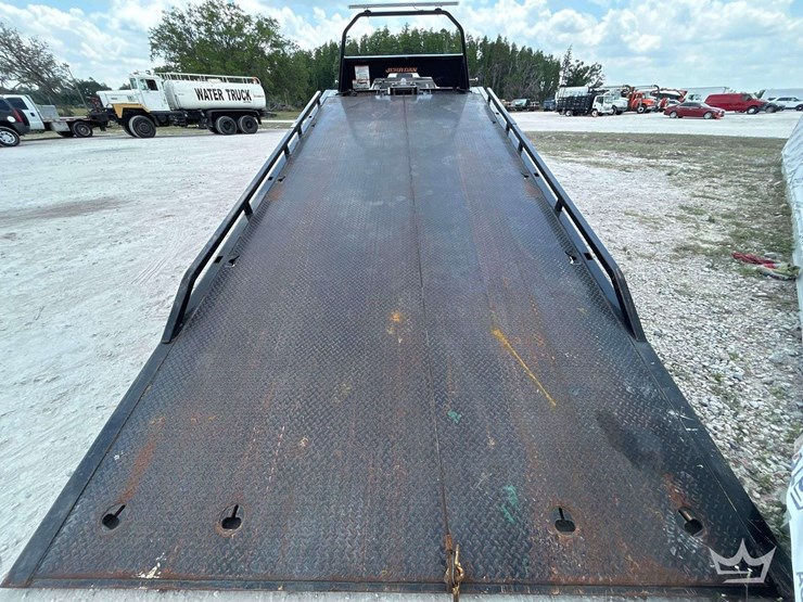 2022-ram-5500-chassis-20ft.-rollback-truck-image-15