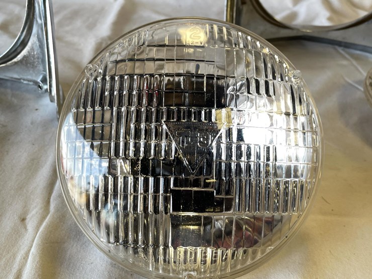 #5357-•-1967-chevrolet-nova-headlight-bezels,-lights-included-(las-cruces,-nm)-image-26