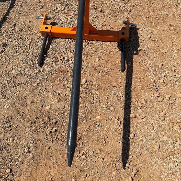 UNUSED WOLVERINE BALE SPEAR