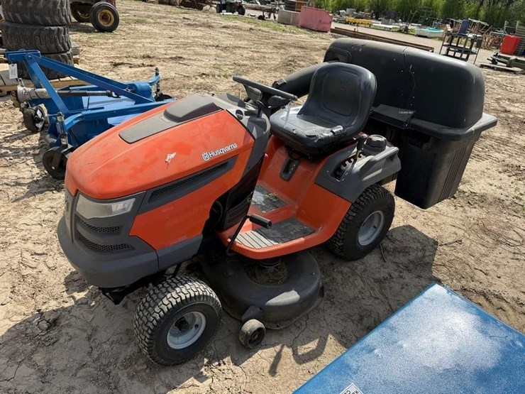 husqvarna-yth20f42t-image-1