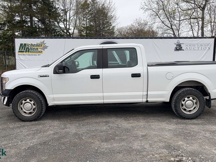 2016-ford-f150-image-2