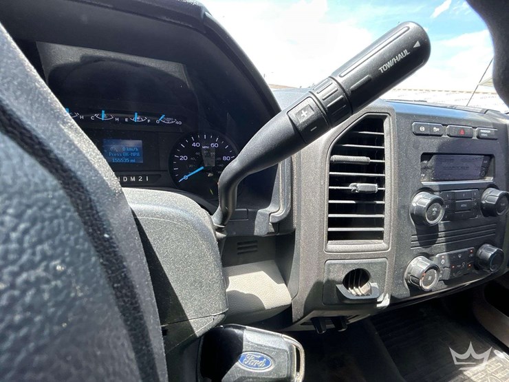 2019-ford-f550-image-21