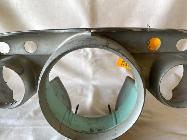 #5376-•-1957-chevrolet-bel-air-instrument-cluster-bezel-(las-cruces,-nm)-image-5