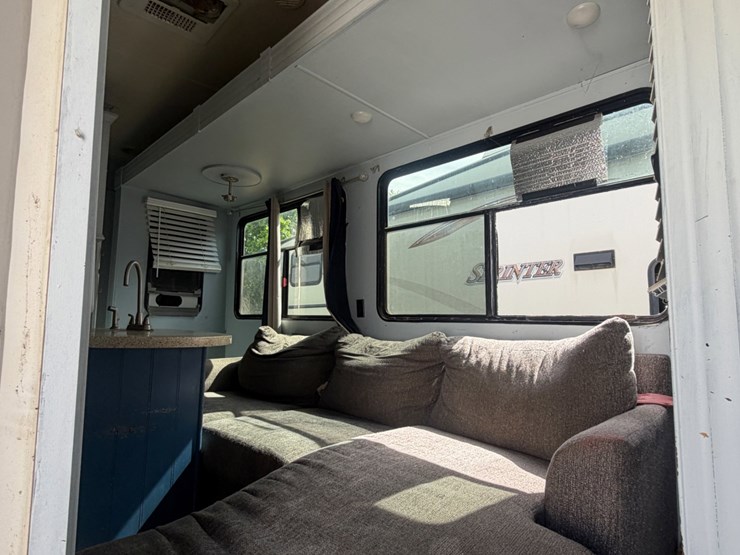 2015-silverado-5th-wheel-image-9