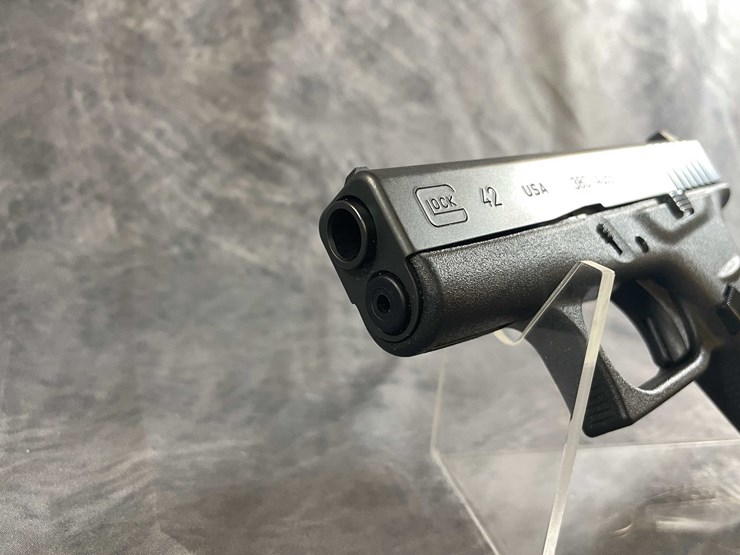 #10323-•-glock-model-42-380-auto-pistol,-sn:-agdn054-image-9