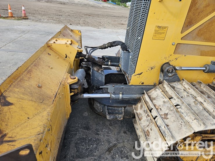 deere-450k-lgp-image-17