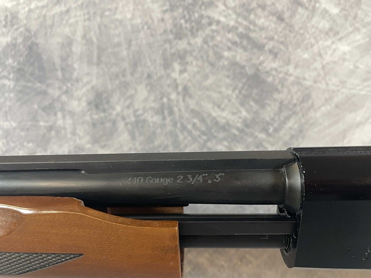 #10363-•-armsco-410-ga.-pump-action-shotgun,-sn:-410p23-000524-image-13