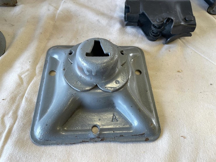 #5350-•-lot-of-chevrolet-oe-jack-parts-(las-cruces,-nm)-image-8