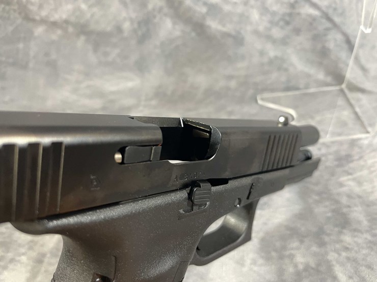#10287-•-glock-17-gen-5-9mm-luger-pistol,-sn:-albx074-image-14