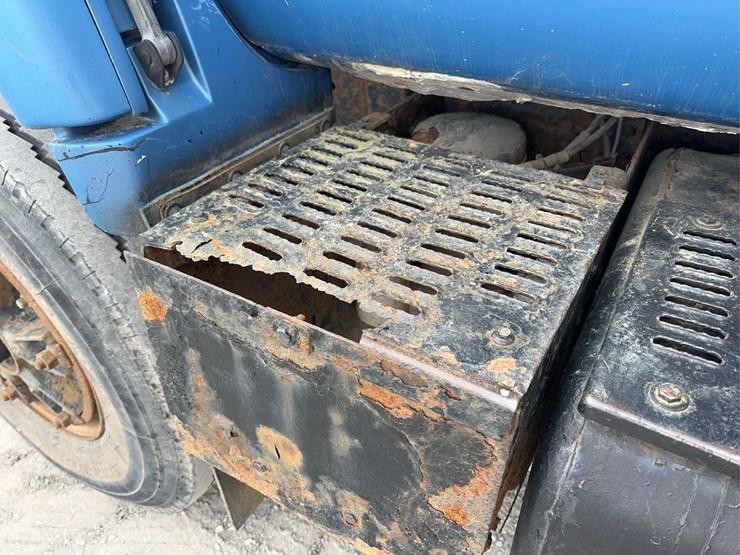 1994-gmc-topkick-c7500-image-18