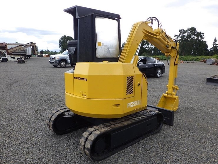 komatsu-pc28uu-image-4