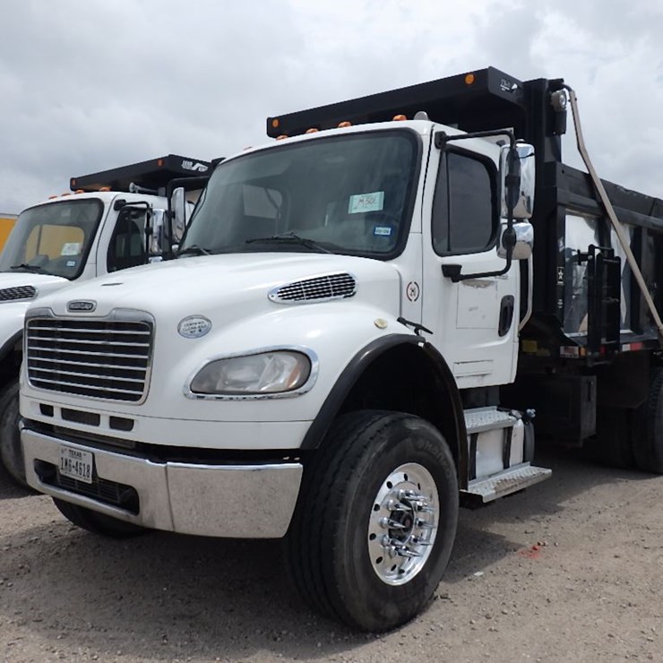 2020 FREIGHTLINER M2 106
