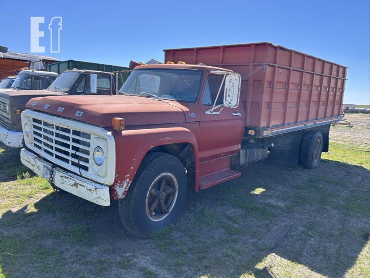 1976-ford-f600-image-1