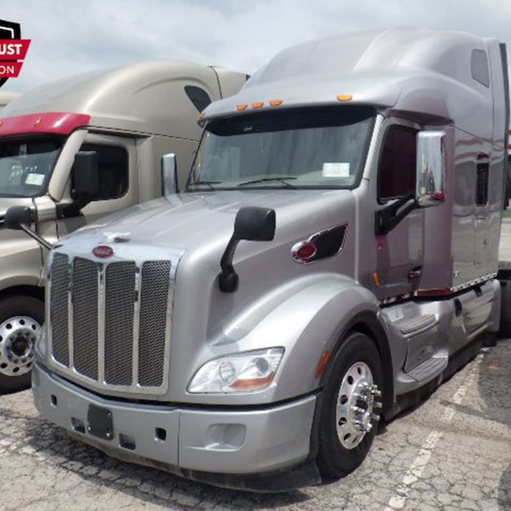 2021 PETERBILT 579