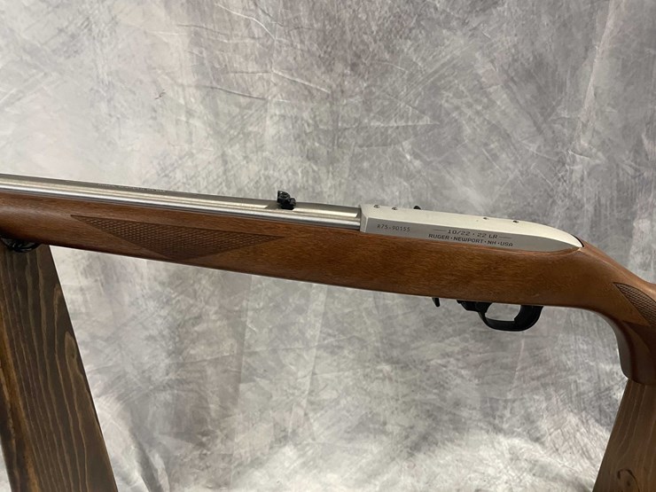 #10333-•-ruger-10-22-75th-anniversary-22-lr-semi-auto-rifle,-sn:-r75-90155-image-10
