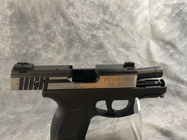 #10299-•-taurus-pt145-pro-45-auto-pistol,-sn:-nfs43322-image-17