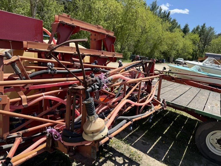 vicon-500gal-sprayer-w/40'-booms-image-6