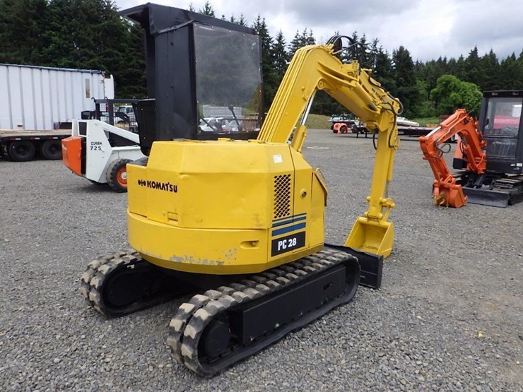 komatsu-pc28uu-image-4