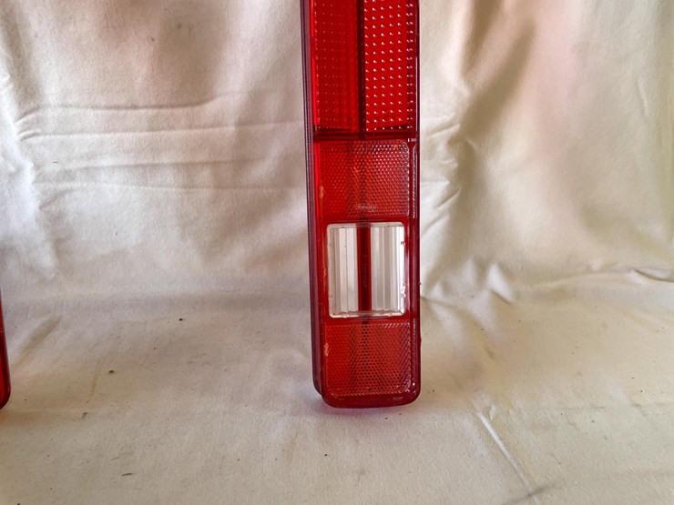 #5374-•-pontiac-bonneville-tail-light-lenses-(las-cruces,-nm)-image-12