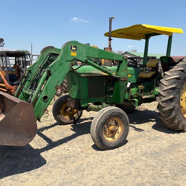 JOHN DEERE 2030