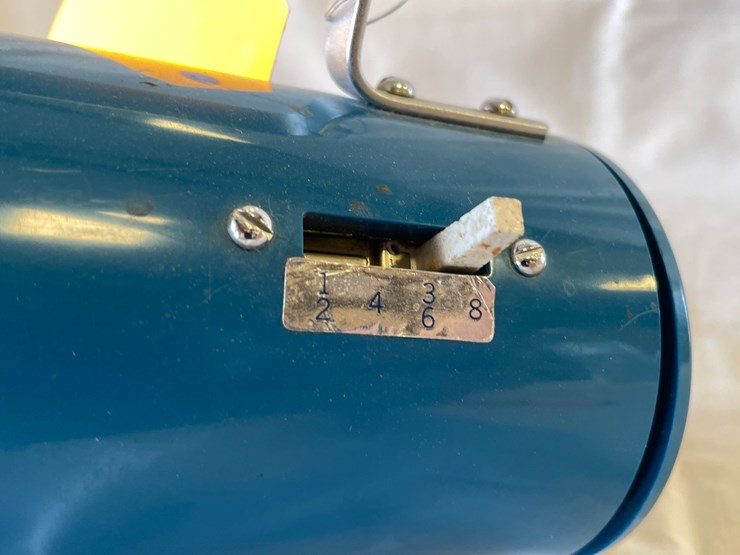 #5355-•-vintage-portable-tachometer-(las-cruces,-nm)-image-5