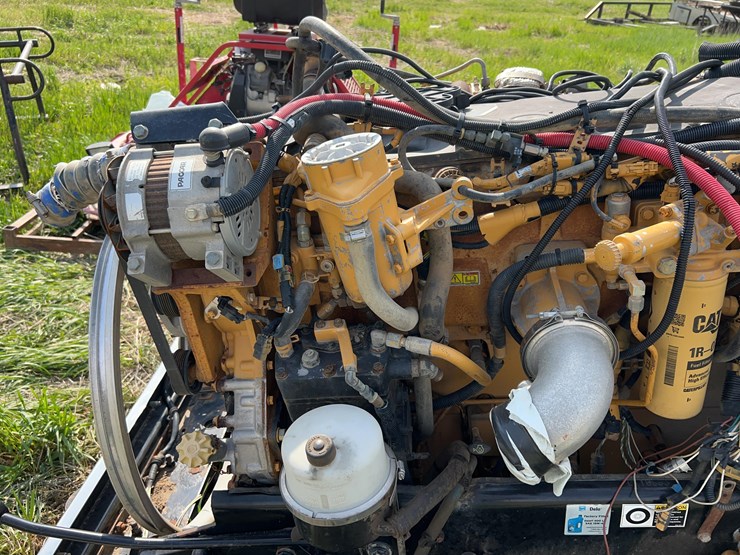 2008-caterpillar-c15-image-27