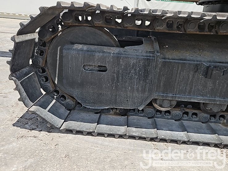 deere-130g-image-22