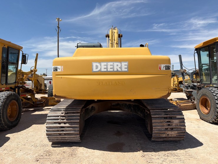 2005-deere-270c-lc-image-9