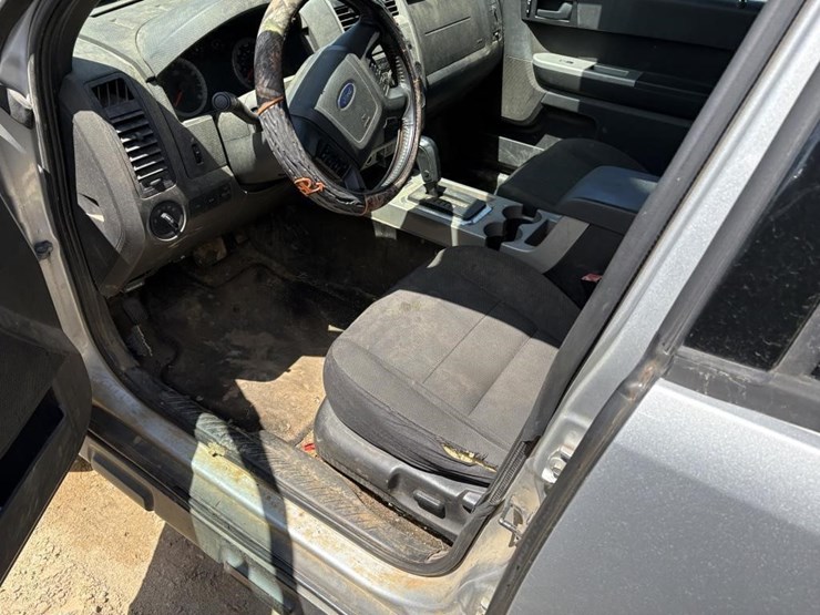 2009-ford-escape-xlt-image-9