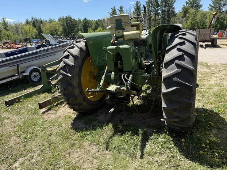 john-deere-2510-image-9