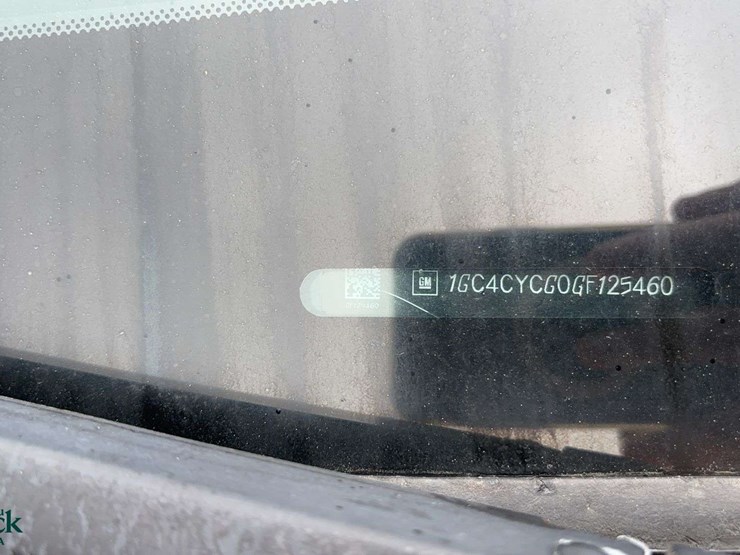 2016-chevrolet-silverado-3500hd-image-19