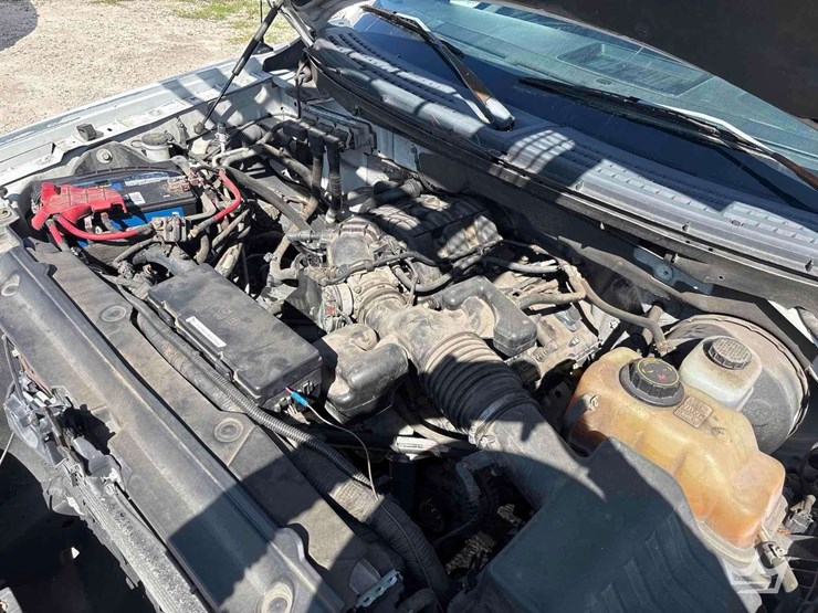 2011-ford-f150-image-8