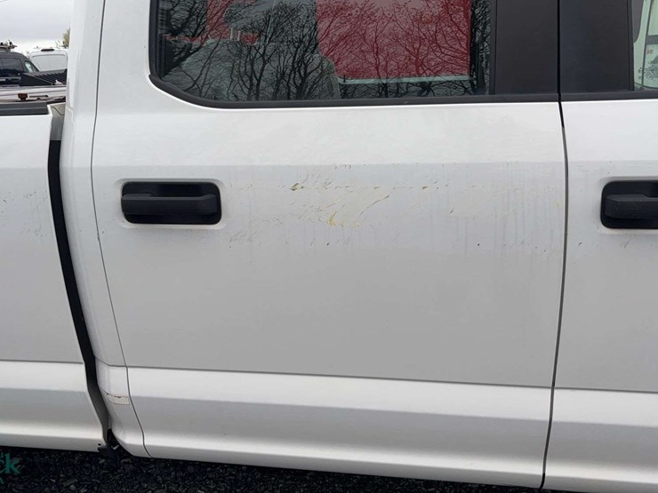 2016-ford-f150-image-27
