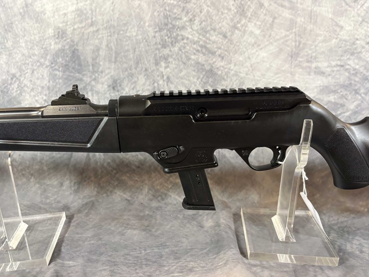 #10342-•-ruger-pc-carbine-9mm-luger-semi-auto-rifle,-sn:-914-32521-image-7