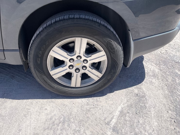 2011-chevrolet-traverse-image-9
