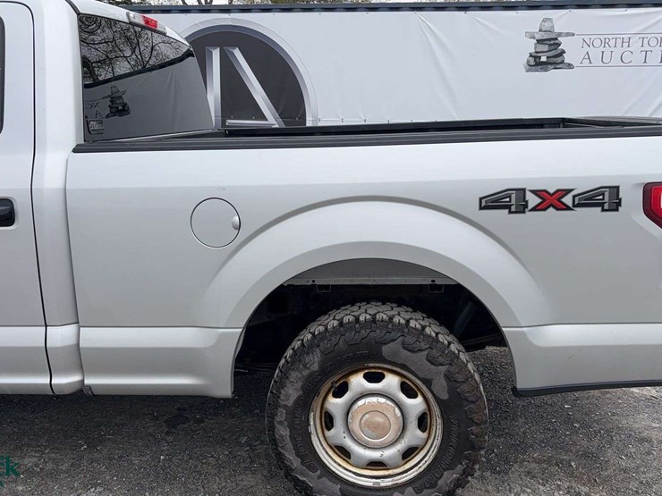 2016-ford-f150-image-25