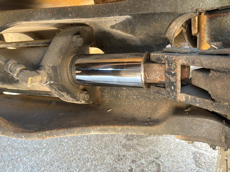 caterpillar-dp40-image-31