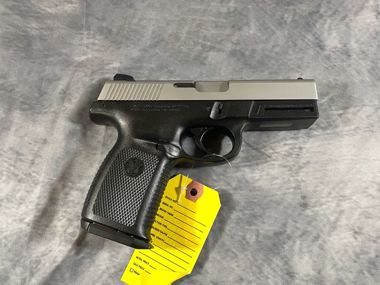 #10302-•-smith-&-wesson-sd9ve-9mm-luger-pistol,-sn:-pdy0420-image-1