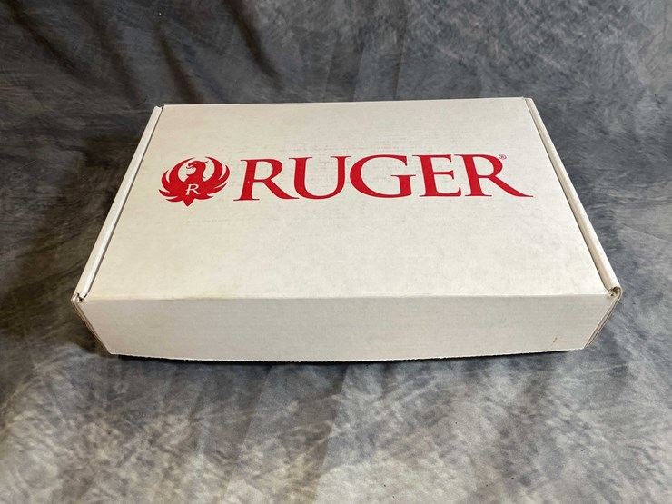 #10281-•-ruger-ec9s-9mm-luger-pistol,-sn:-461-74121-image-19