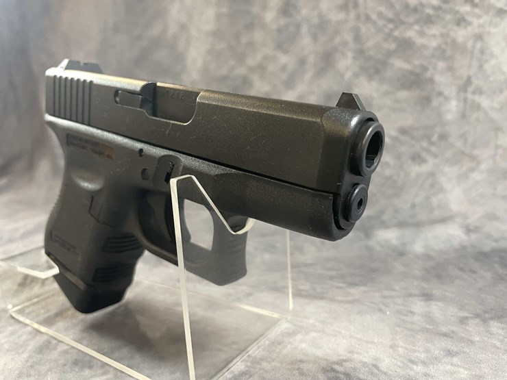 #10298-•-glock-model-27-40-s&w-pistol,-sn:-nwt212-image-14