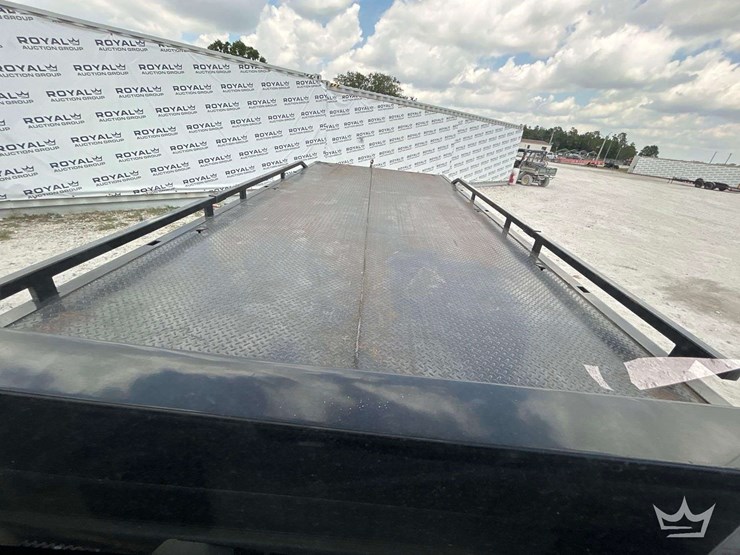 2022-ram-5500-chassis-20ft.-rollback-truck-image-29