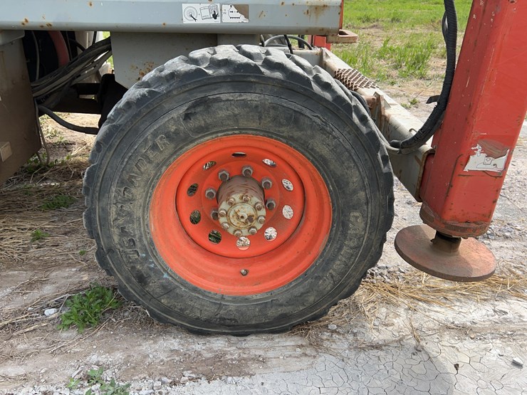 skyjack-sj8243-scissor-lift-image-24