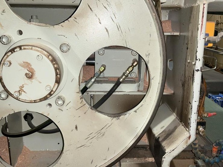 #185-•-2015-kentwood-hbr-300-horizontal-resaw-image-12