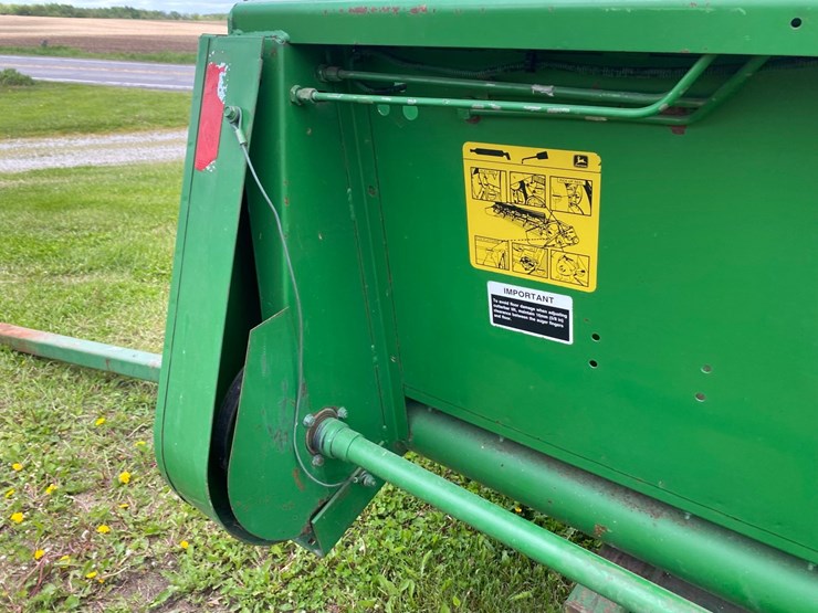 john-deere-918-image-14
