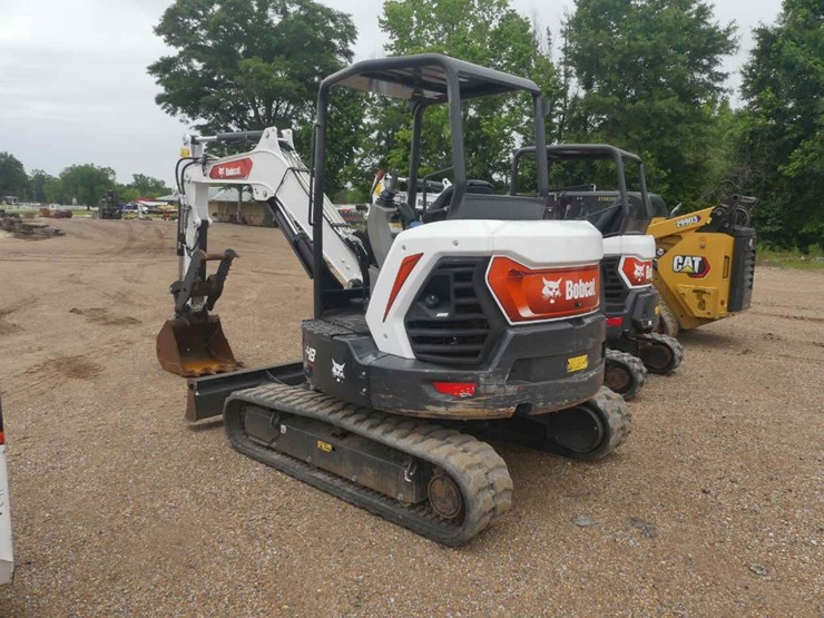 2024-bobcat-e48-image-4
