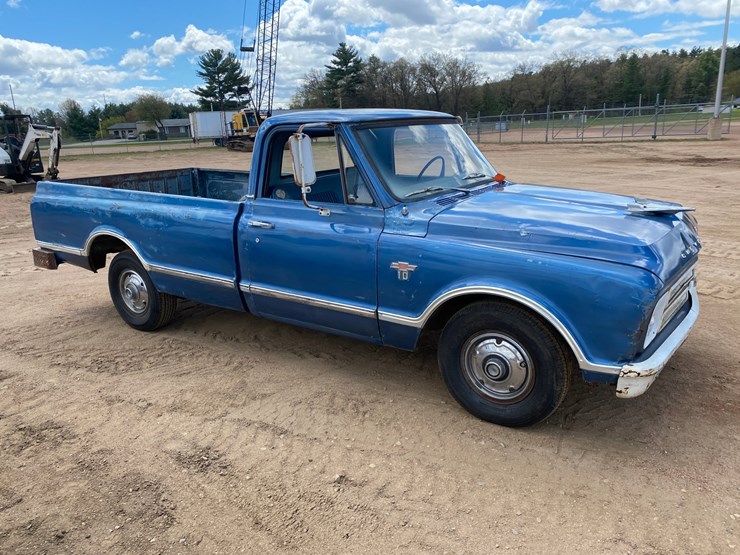 1967-chevrolet-c10-image-4